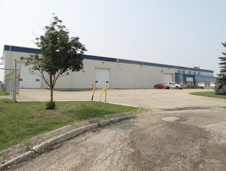 More Photos Of 9440 112 St, Grande Prairie Distribution For Sale