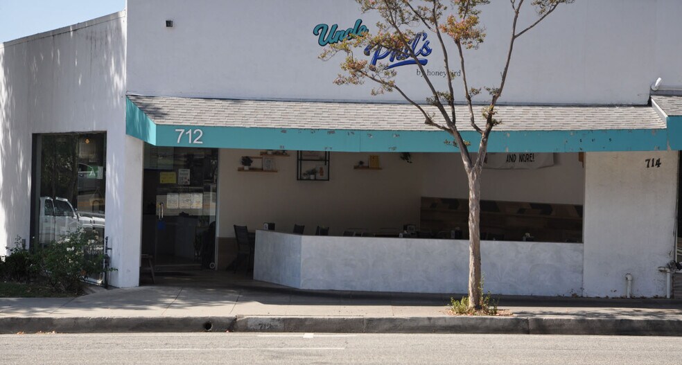 More Photos Of 712-716 Foothill Blvd, La Cañada Flintridge Restaurant For Lease