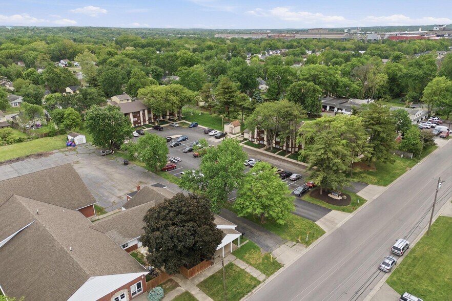 More Photos Of 1631 Jackson Ln, Middletown Multifamily For Sale