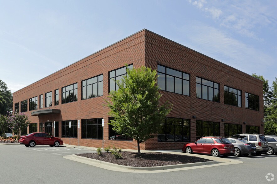 More Photos Of 2910 Sumner Blvd, Raleigh Medical For Lease