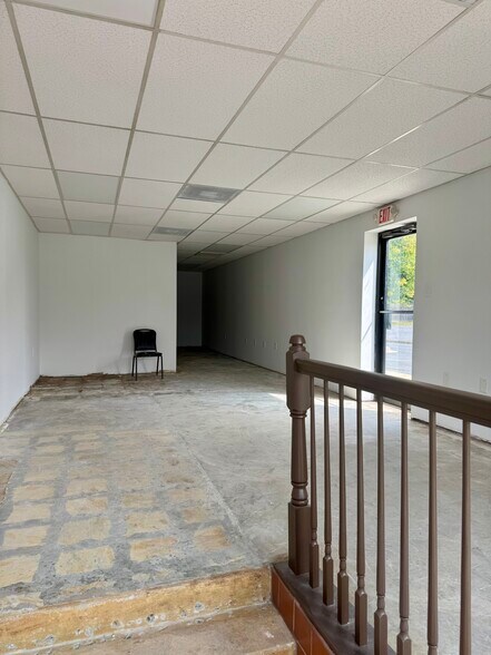 More Photos Of 1713 Rosemont Ave, Frederick Office For Lease