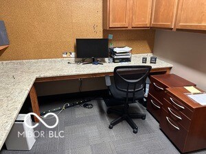 More Photos Of 9130 Otis Ave, Indianapolis Flex For Lease
