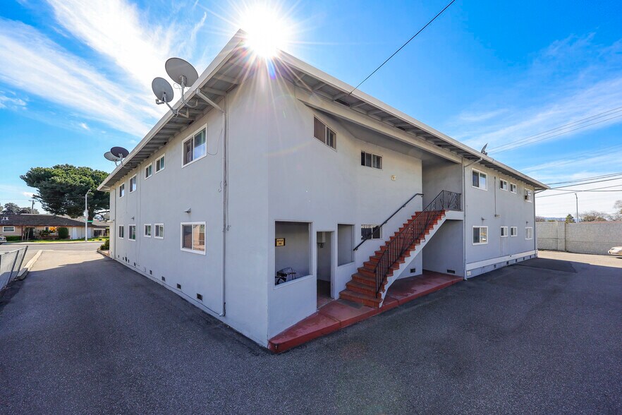 More Photos Of 2497 Anna Dr, Santa Clara Apartments For Sale