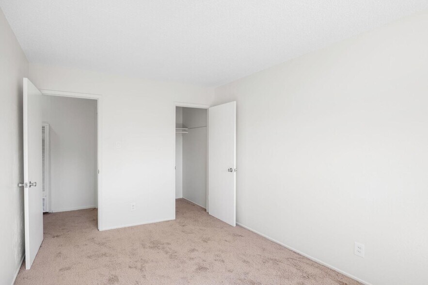 More Photos Of 7656 23rd St, Sacramento Multifamily For Sale