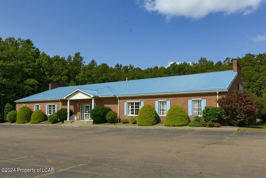 More Photos Of 832 Airport Rd, Hazle Township Medical For Sale