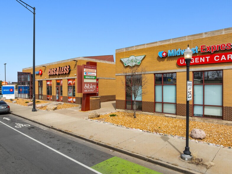 More Photos Of 25-33 E Sibley Blvd, Hammond Storefront For Sale