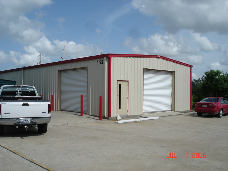 Primary Photo Of 1775C Dickinson Ave, Dickinson Warehouse For Lease