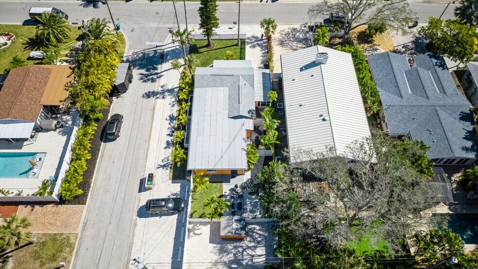 More Photos Of 1214 Bay Pine Blvd, Indian Rocks Beach Apartments For Sale