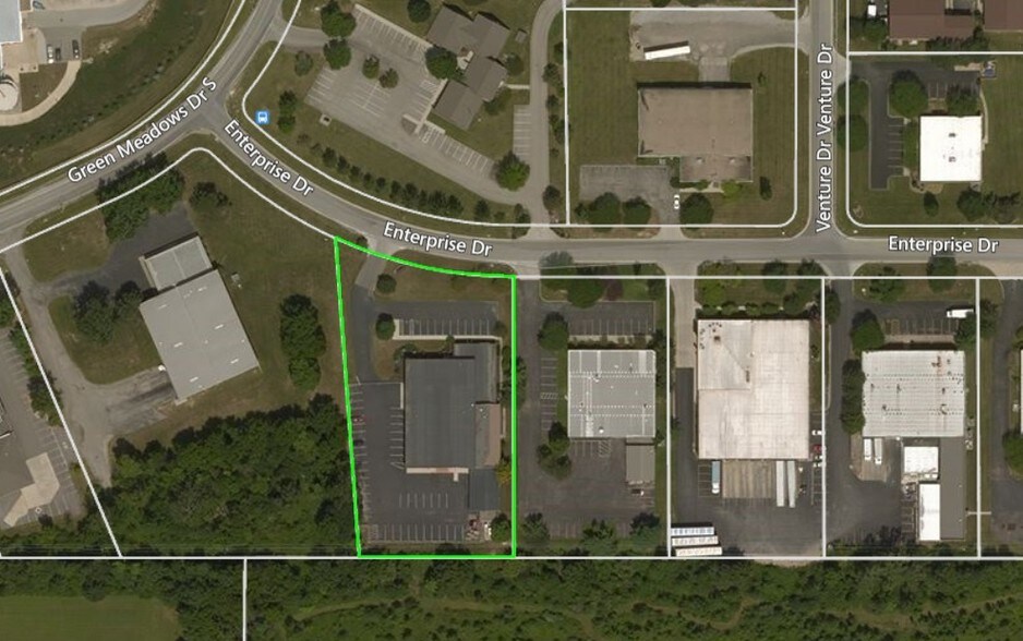 More Photos Of 255 Enterprise Dr, Lewis Center Warehouse For Lease