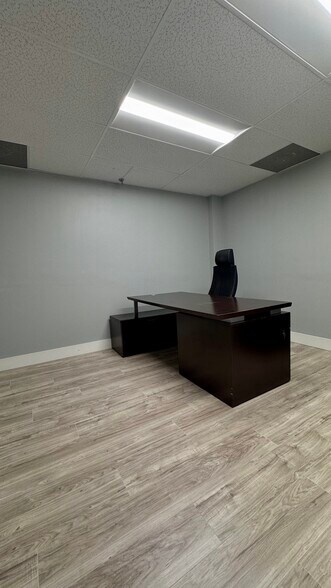 More Photos Of 3001 SW 10th St, Pompano Beach Coworking Space