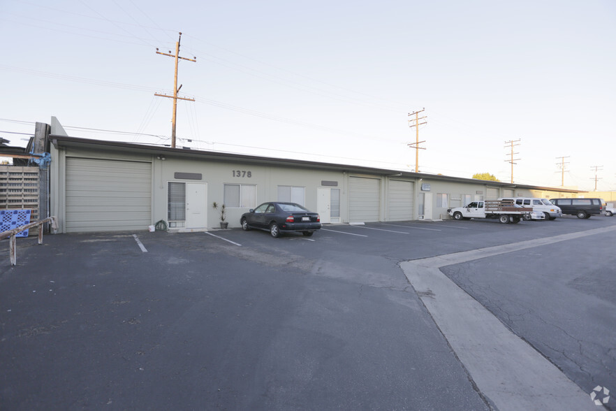 Primary Photo Of 1378 Logan Ave, Costa Mesa Manufacturing For Lease