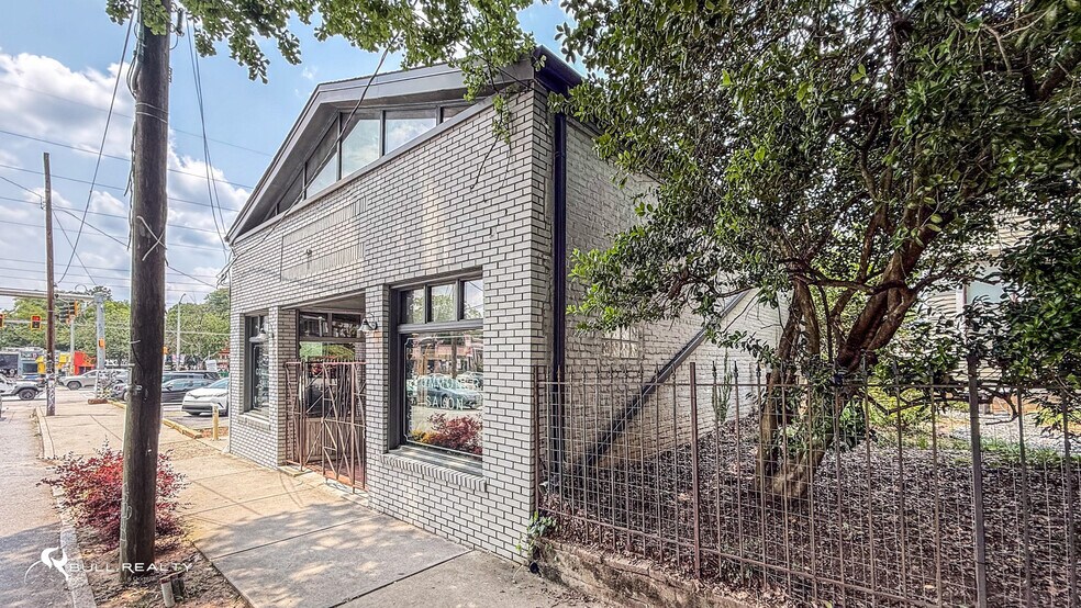 More Photos Of 1188 McLendon Ave NE, Atlanta Storefront For Sale
