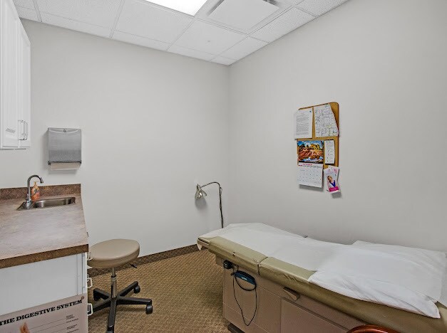 More Photos Of 3273 Davison Rd, Lapeer Medical For Sale