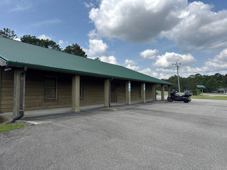 Primary Photo Of 5749 US-1 Hwy, Vass Office For Lease