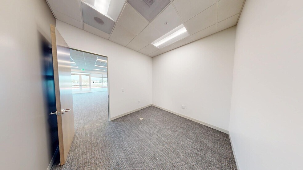 More Photos Of 33580 Zeiders Rd, Menifee Distribution For Sale