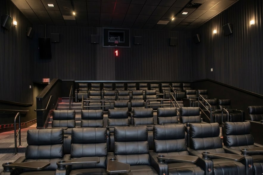 More Photos Of 4780 Cornell Rd, Cincinnati Movie Theatre For Sale