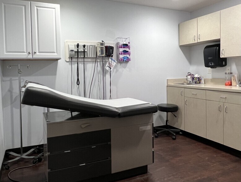More Photos Of 3560 A1A S, Saint Augustine Medical For Sale