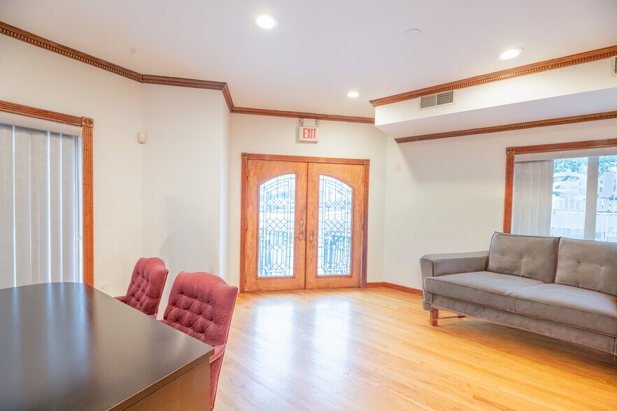 More Photos Of 600 Grand St, Hoboken Office Residential For Sale
