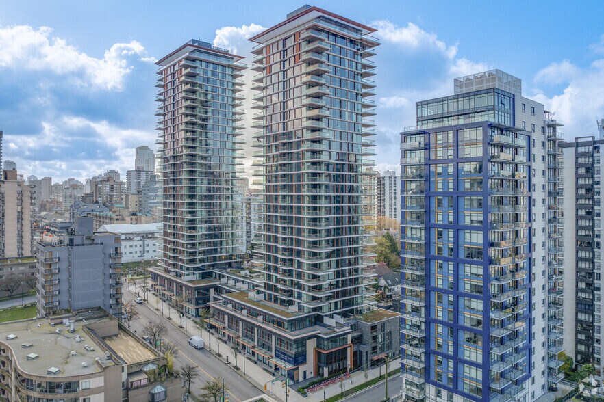 More Photos Of 1438 Robson St, Vancouver Apartments For Sale