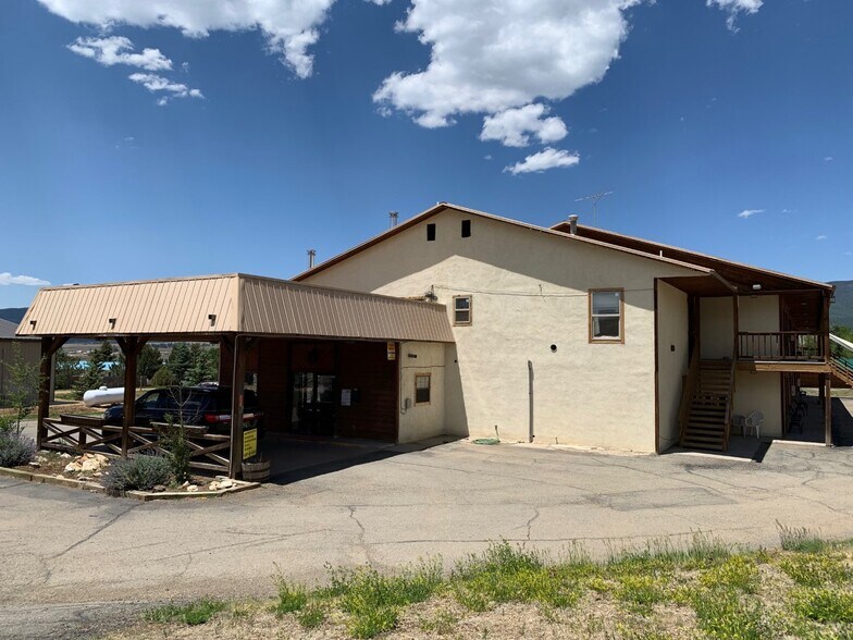 More Photos Of 715 Highway 64 E, Eagle Nest Hotel For Sale