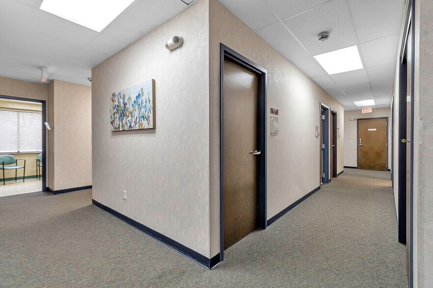 More Photos Of 6645 Main St, Buffalo Office For Sale