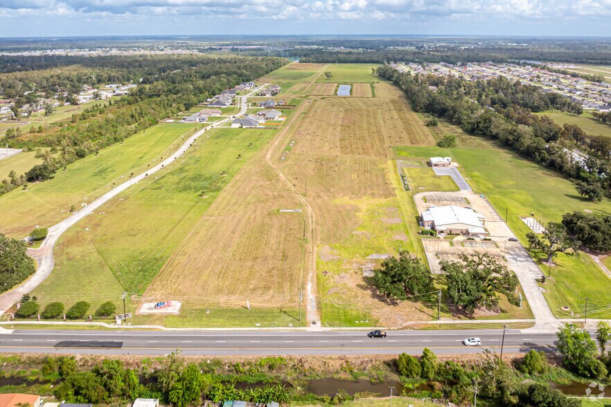 More Photos Of 4400 Avenue park, Gray Land For Sale