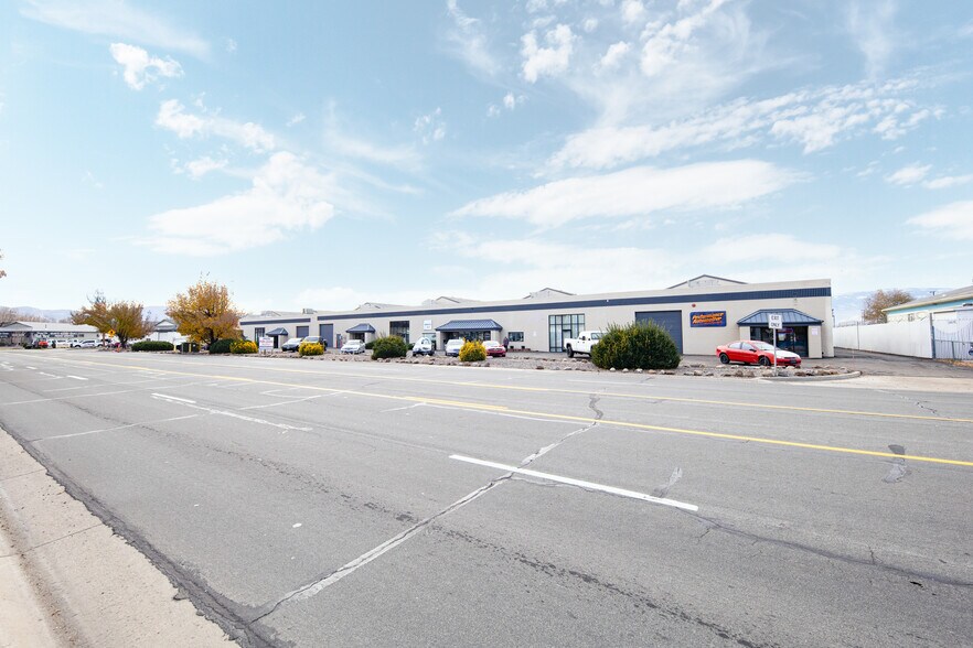 More Photos Of 995-1007 Greg St, Sparks Flex For Lease