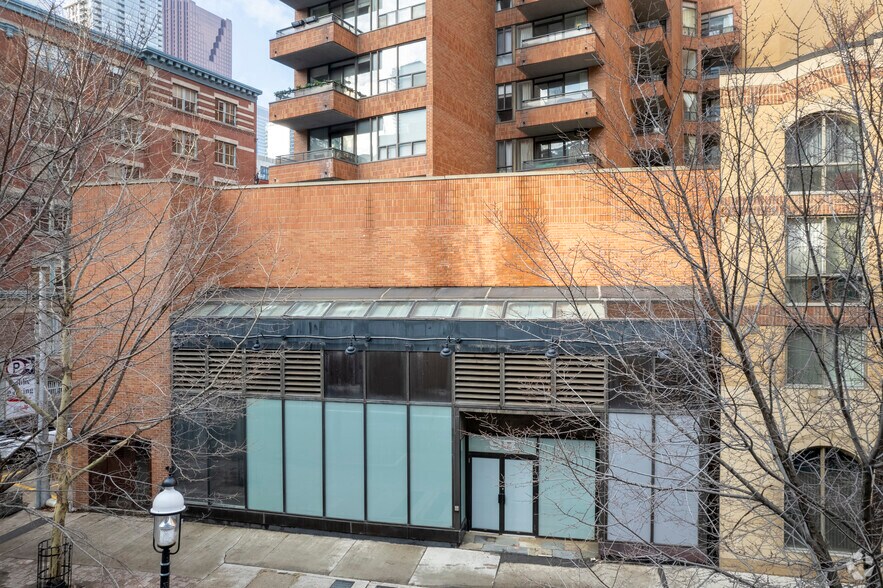 More Photos Of 71-75 Front St E, Toronto Apartments For Sale