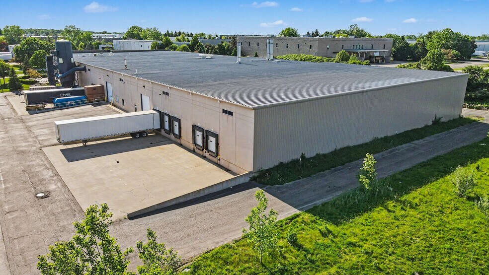 More Photos Of 4044 Brockton Dr, Grand Rapids Manufacturing For Sale