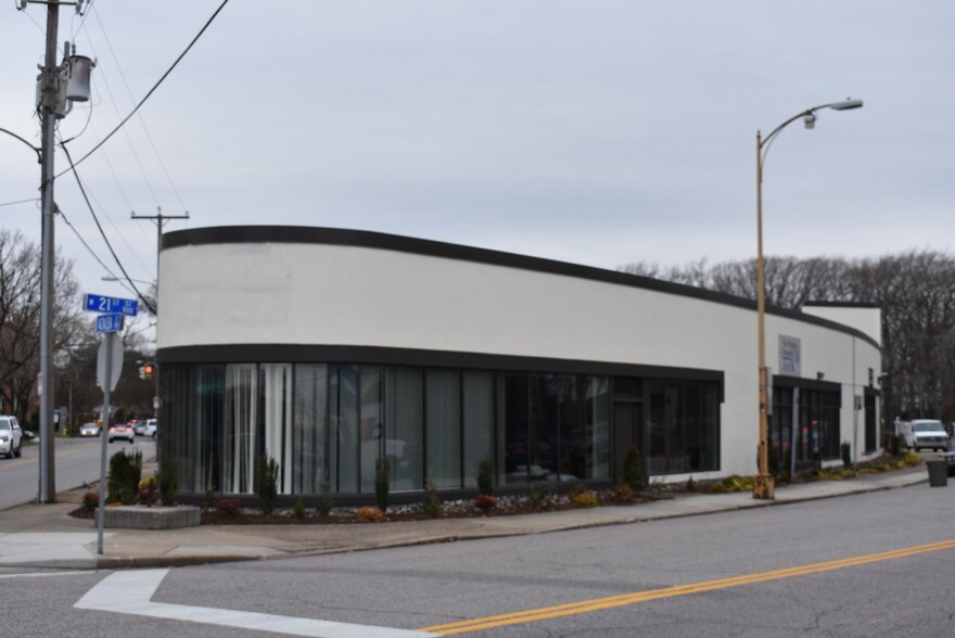 More Photos Of 951 W 21st St, Norfolk Medical For Lease