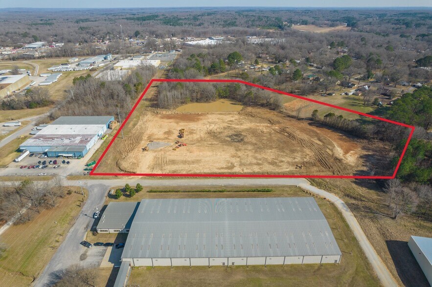 More Photos Of 114 Bonwood Dr, Jackson Industrial For Lease