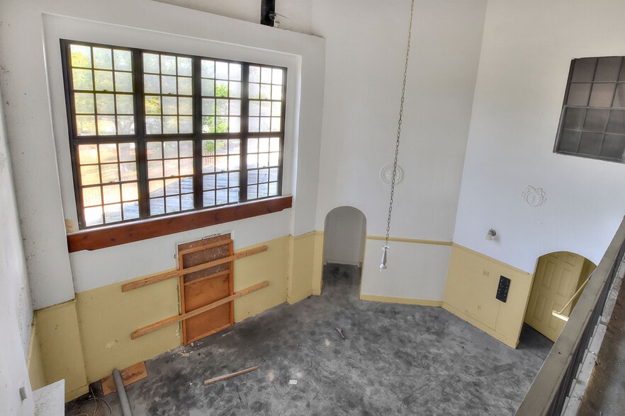 More Photos Of 206 Pilaklakaha Ave, Auburndale Apartments For Sale