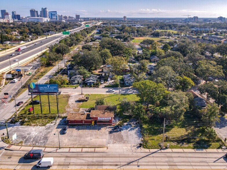 More Photos Of 707 S Orange Blossom Trl, Orlando Storefront For Sale