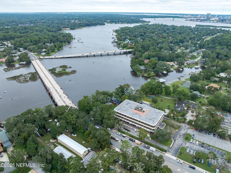 More Photos Of 644 Cesery Blvd, Jacksonville Medical For Sale