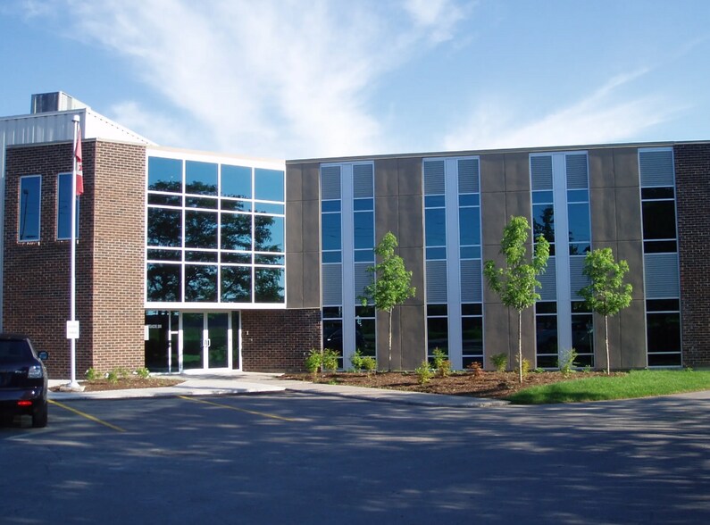 More Photos Of 62 Steacie Dr, Ottawa Coworking Space