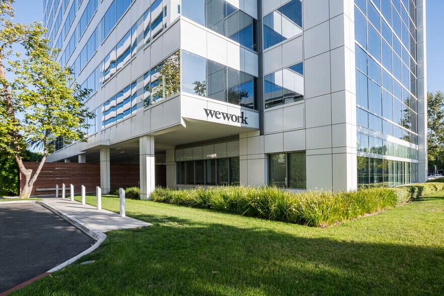 More Photos Of 2211 Michelson Dr, Irvine Office For Lease