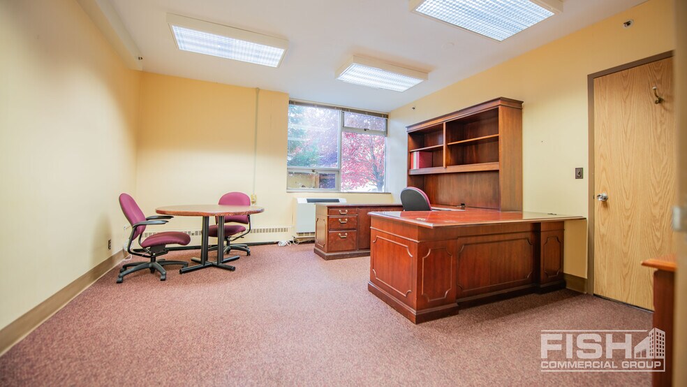 More Photos Of 24 Cree Dr, Lock Haven Hospital For Lease