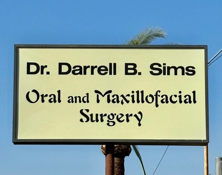 More Photos Of 2202 N 7th St, Phoenix Medical For Sale