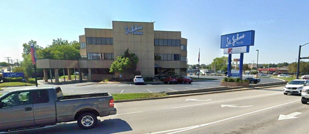 More Photos Of 1053 Cave Springs Rd, Saint Peters Office For Lease