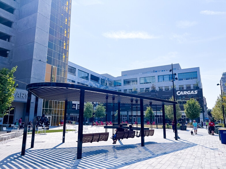 More Photos Of 101 N Queen St, Lancaster Apartments For Lease