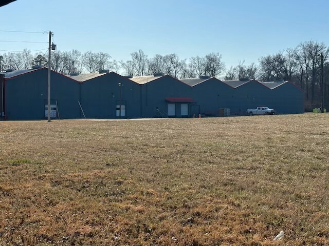 Primary Photo Of 4999 Enka Hwy, Morristown Warehouse For Lease