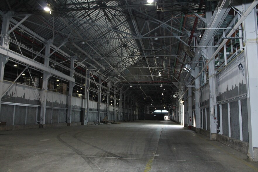 More Photos Of 5300 Claus Rd, Modesto Manufacturing For Lease