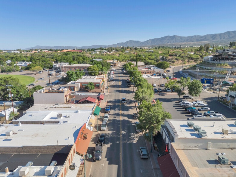 More Photos Of 909 N Main St, Cottonwood Storefront For Sale