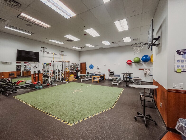 More Photos Of 6825 Burden Blvd, Pasco Medical For Sale