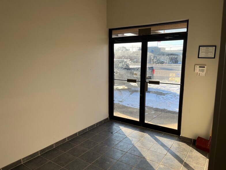 More Photos Of 6801 Broadway, Merrillville Medical For Sale