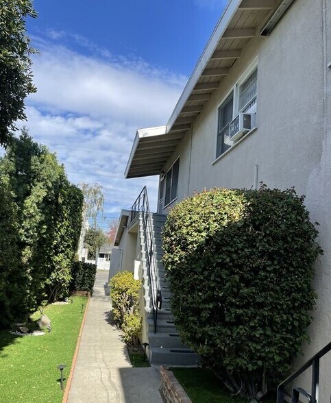More Photos Of 14722 Magnolia Blvd, Sherman Oaks Apartments For Sale