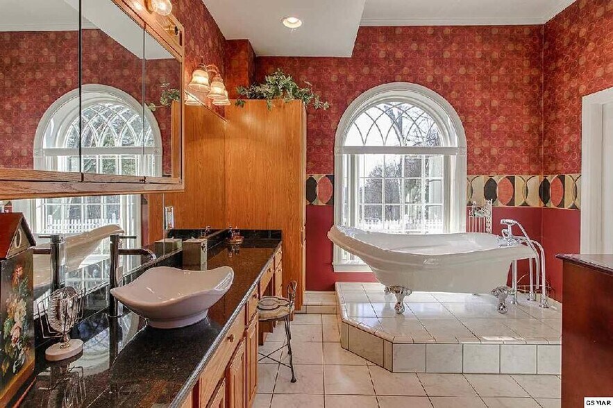 More Photos Of 724 Sharp Rd, Sevierville Hospitality For Sale