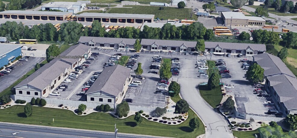 More Photos Of 3269 19th St NW, Rochester Coworking Space