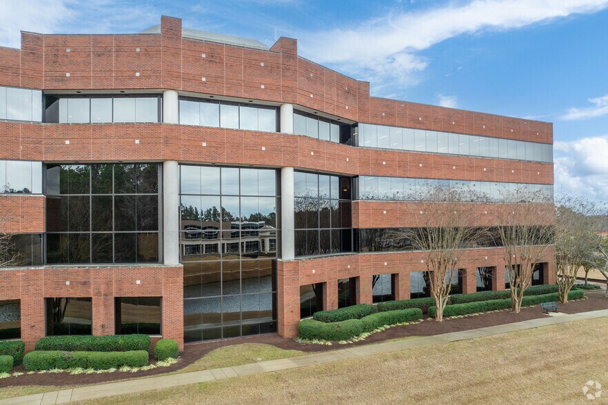 More Photos Of 2000 Center Point Rd, Columbia Office For Lease