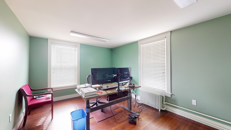 More Photos Of 460 E Main Rd, Middletown Medical For Sale